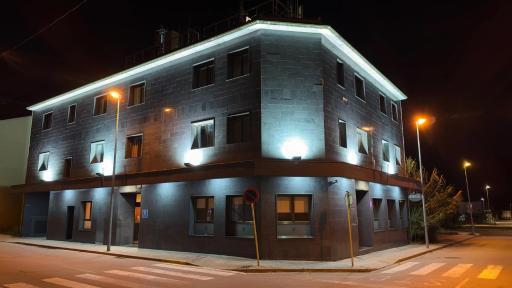 Hotel Sant Celoni - Housity