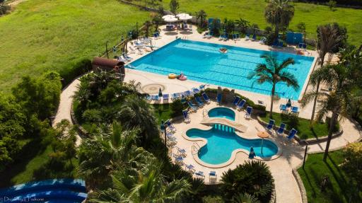 Hotel Calabrisella - Housity
