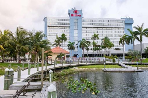 Hilton Palm Beach PBI - Housity