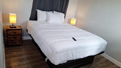 068A Newly Remodeled Cozy South Rim Studio - Sleeps 2 - Housity