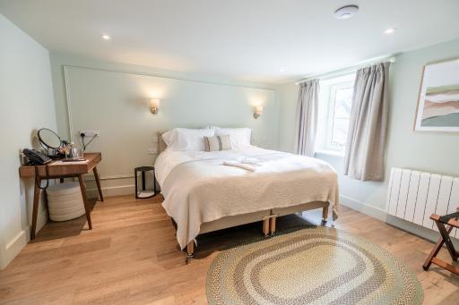 Glan Yr Afon - Housity