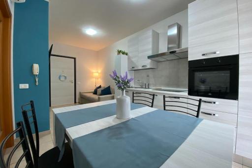 Gioiamare a 100m dal mare - Housity
