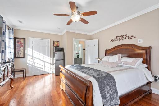 Harbor Riverside Property - Housity