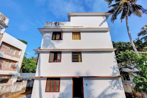 Collection O Prashant Stays - Housity