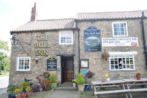 The Bull Inn West Tanfield - Housity