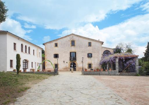 Hostal Rural Mas Blanc - Housity