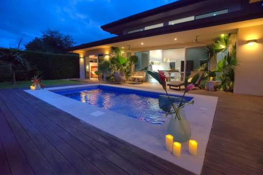 Amazing Beach Side Home-Walk to Best Beach in Uvita - Housity