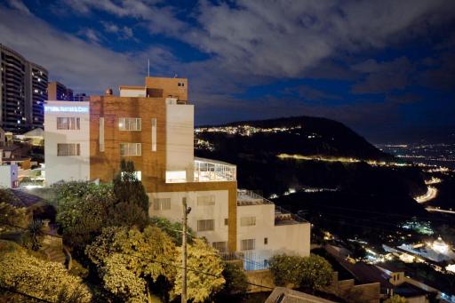 Hotel Stubel Suites & Cafe - Housity