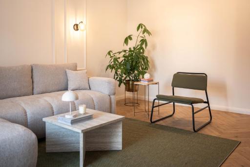 Designer flat with character - Hizvo