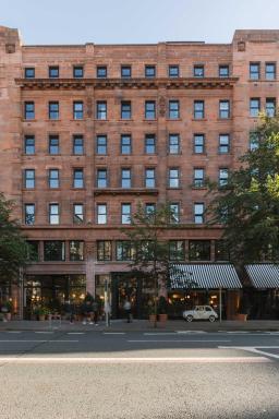 The Flint Hotel - Housity