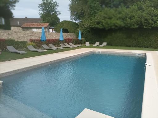 Holiday Gites in Dordogne are two charming, spacious gites offering privacy and tranquillity for that perfect get away holiday - Housity