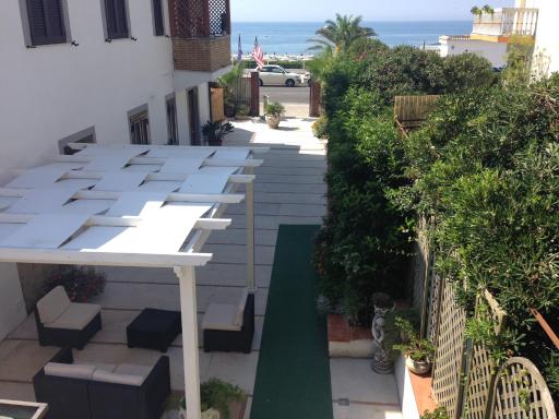 Hotel La Rosetta Scauri - Housity