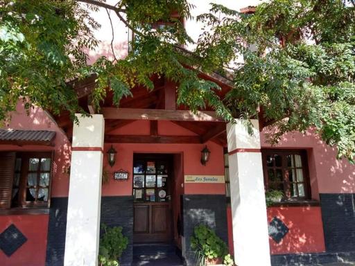 Hostería Las Gemelas - Housity