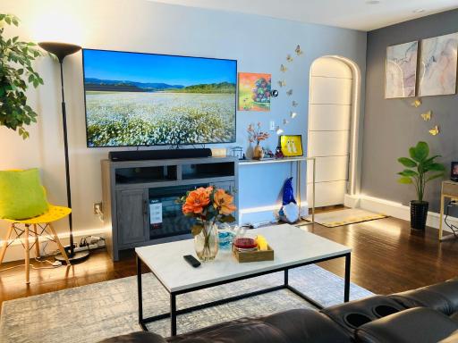 RI Full House - Gym, Entertain & More - Housity