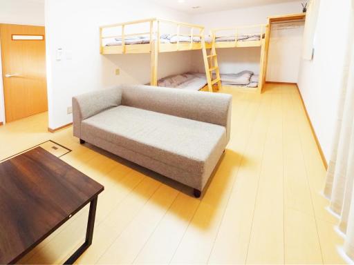 locona +rakuta - Housity