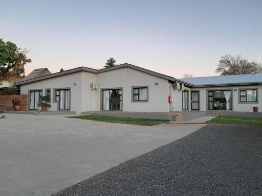 MediStay Self Catering Accommodation - Housity