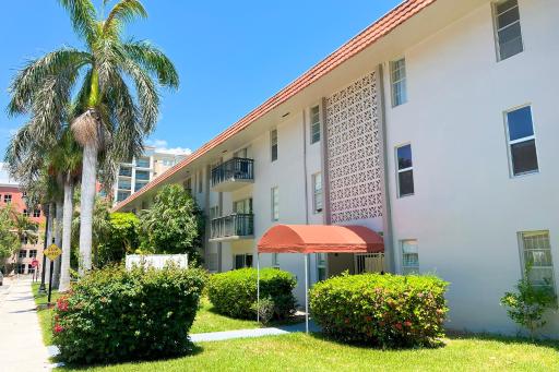 Sunny Isles Apartments by MiaRentals - Housity