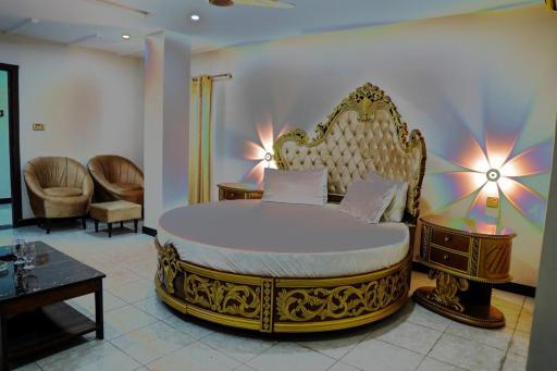 Executive Residency - Housity