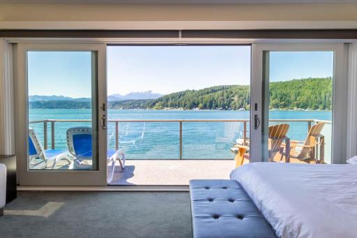 Luxury Lookout Hood Canal Vacation Rental - Housity