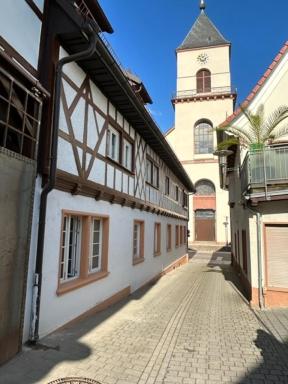 Hotel Kreuz Renchen - Housity