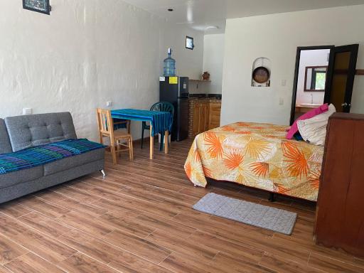 Peaceful Hideaway - Hizvo