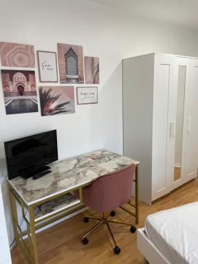 Pension an der Hessenhalle - Housity