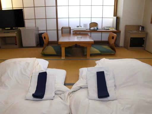 Silk Hotel - Housity