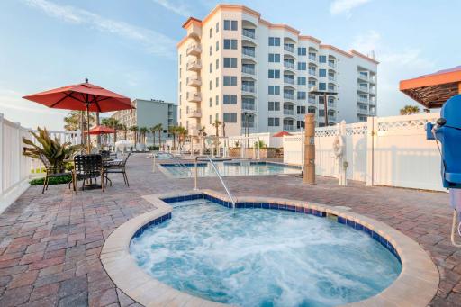 Hilton Vacation Club The Cove on Ormond Beach - Housity