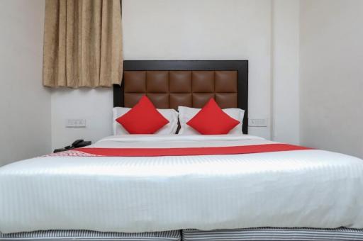 OYO Royal Sky - Housity