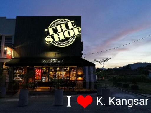 The Shop Hotel - Housity