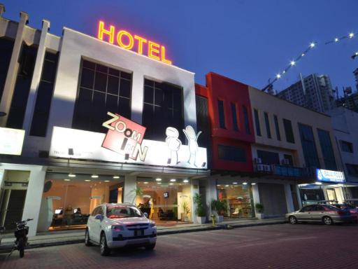 Zoom Inn Boutique Hotel - Danga Bay - Housity