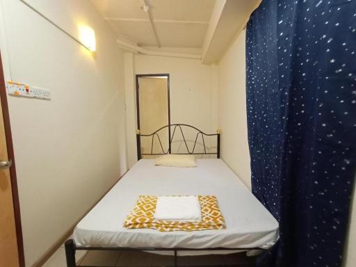 SPOT ON 90119 Bed's Guesthouse - Housity