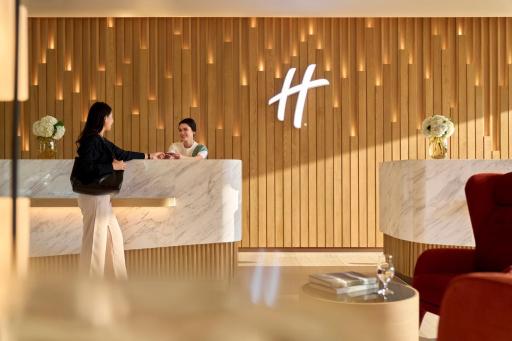 Holiday Inn & Suites Vientiane, an IHG Hotel - Housity