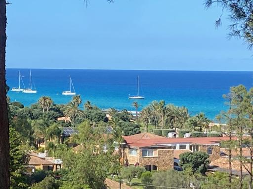 CALA SINZIAS, 150 mt dalla splendida spiaggia - Housity