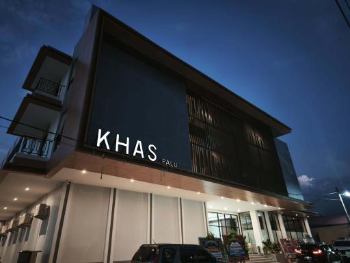 Khas Palu Hotel - Housity
