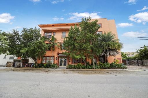Jefferson Hotel - Housity
