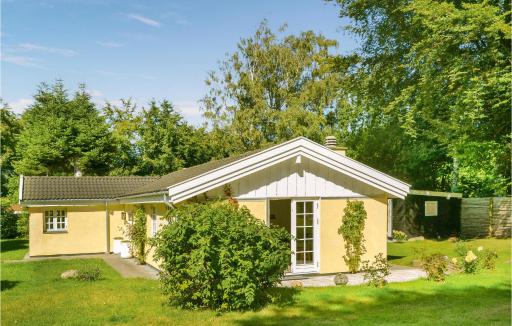 Two-Bedroom Holiday Home In Gilleleje - Housity