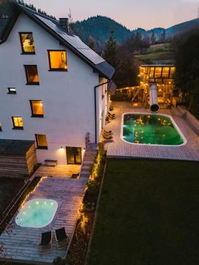 Szafran Home Spa - Housity