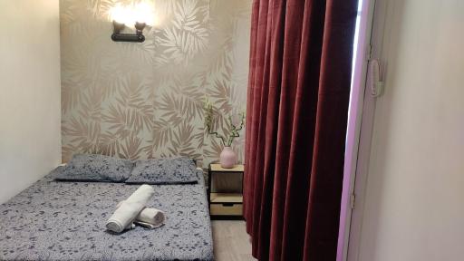 36 Dajot Boutique Apartment - 70 - Housity