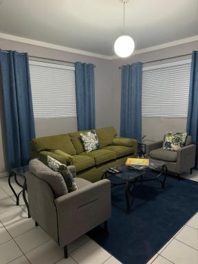 Kozy Bahamas Getaway - Housity