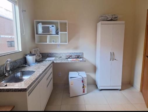Kitnets Dona Lucia SJC - Housity