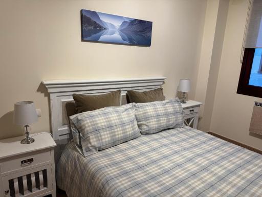 Moderno apartamento a pie de pista en la Estación de San Isidro - Housity