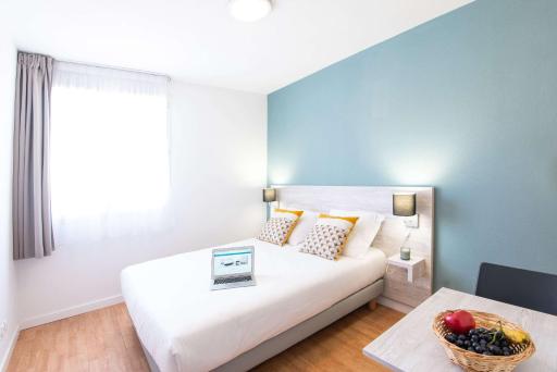 Comfort Aparthotel Aix Le Tholonet - Housity