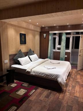 Hideout Homestay - Housity