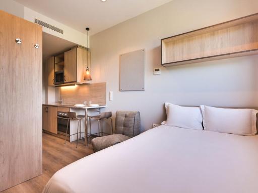 Livensa Living Studios Bilbao - Housity