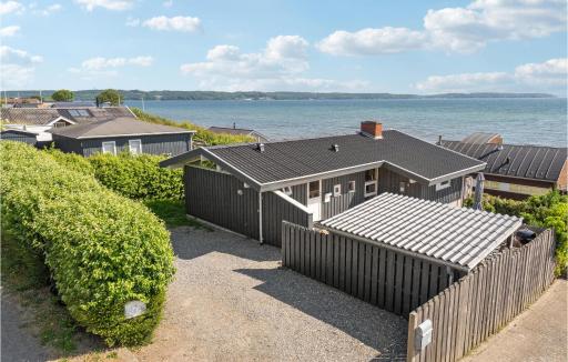 Holiday Home Krokusvej - Housity