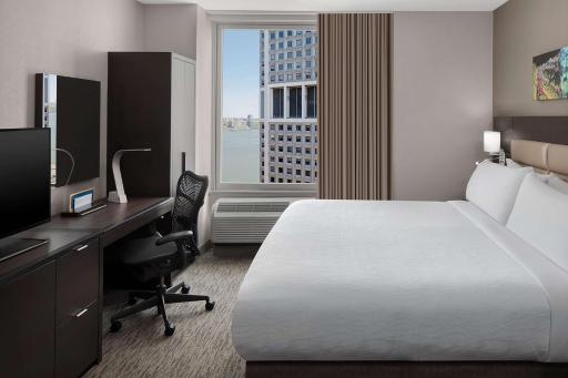 Hilton Garden Inn NYC Financial Center/Manhattan Downtown - Housity