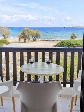 Porto Diakofti - Housity