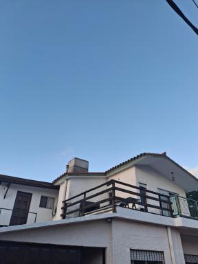 Hermoso apartamento en el centro de Atlántida - Housity