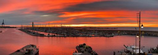 ''Luigi'' BALCON SUR LA MER et le Port de Sète - Housity